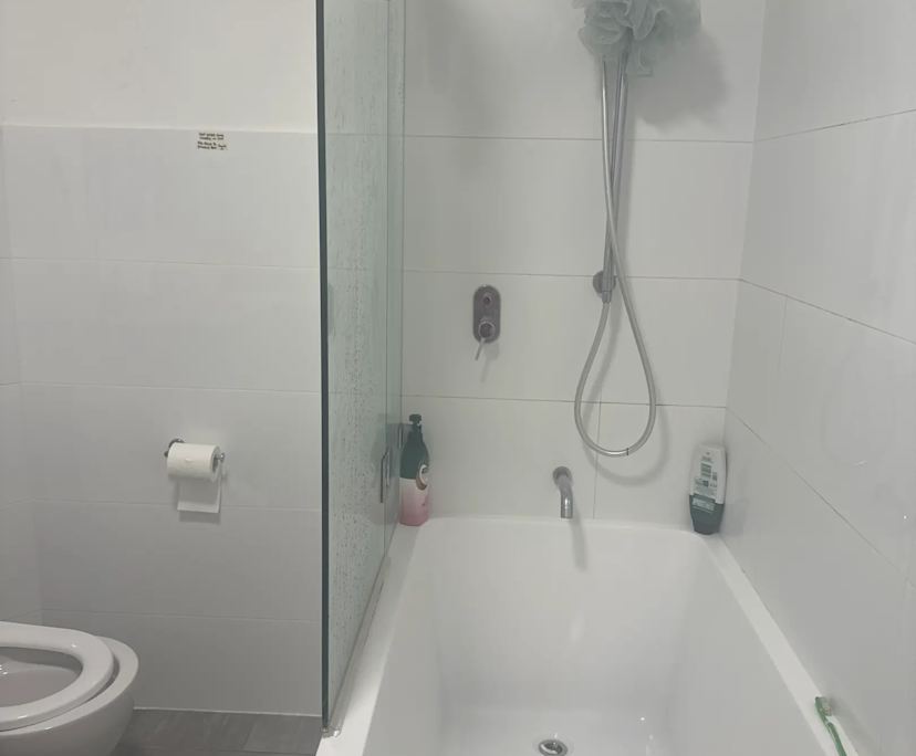 $270, Flatshare, 2 bathrooms, Fairy Meadow NSW 2519