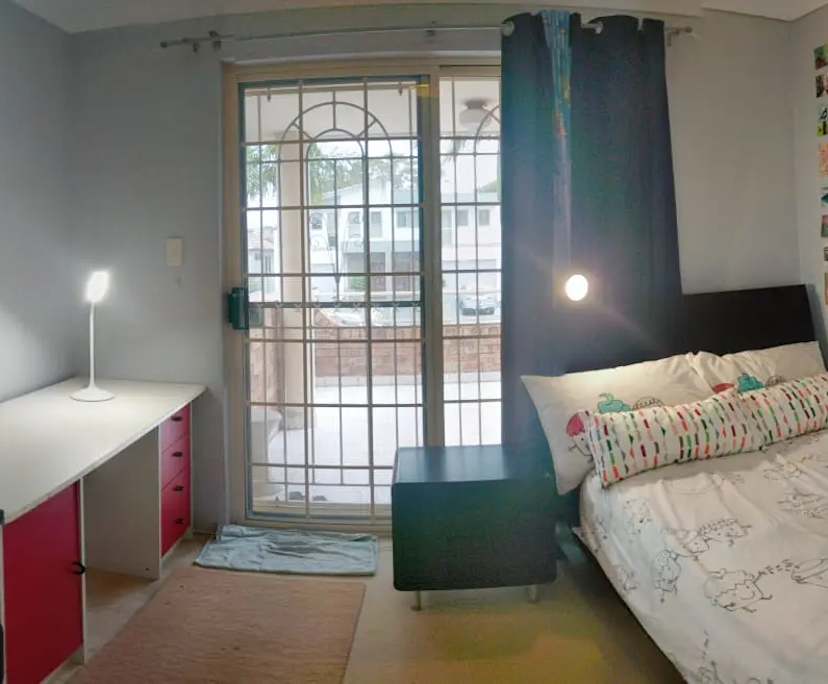 Furnished room in a share house