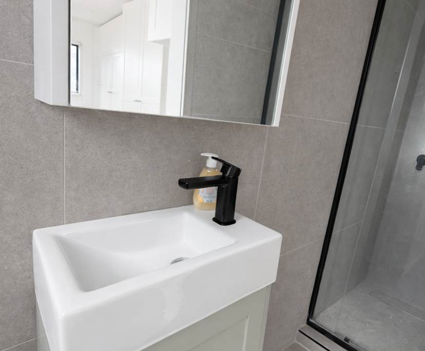 $550, Studio, 1 bathroom, Robina QLD 4226