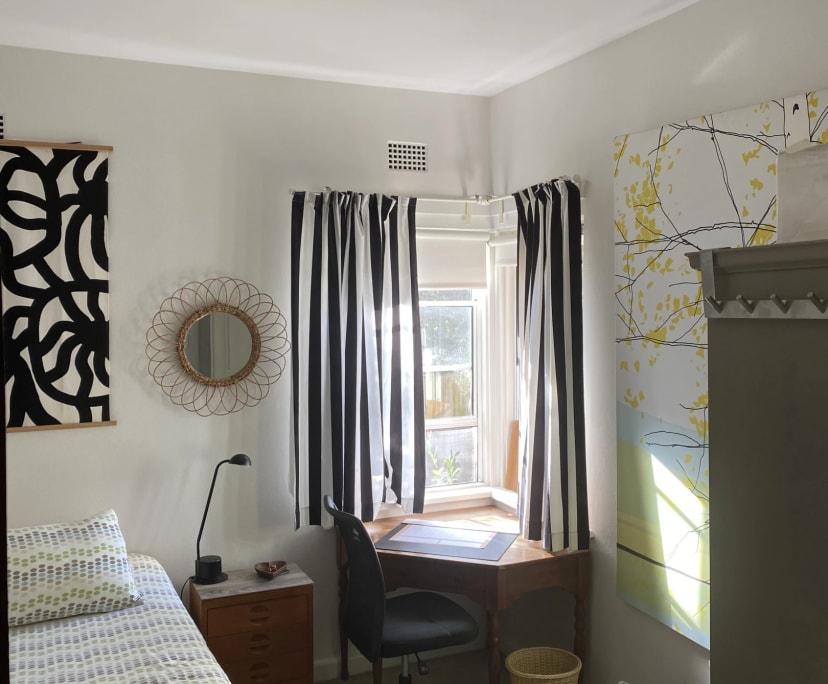 Furnished room in a share house