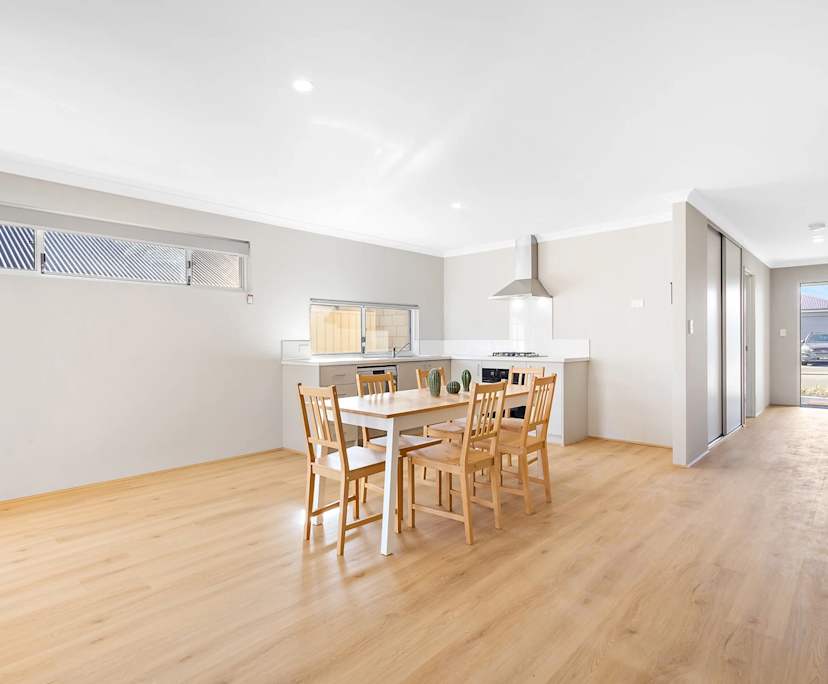 $330, Share-house, 5 bathrooms, Two Rocks WA 6037