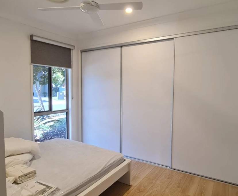 $325, Share-house, 4 bathrooms, Hope Island QLD 4212