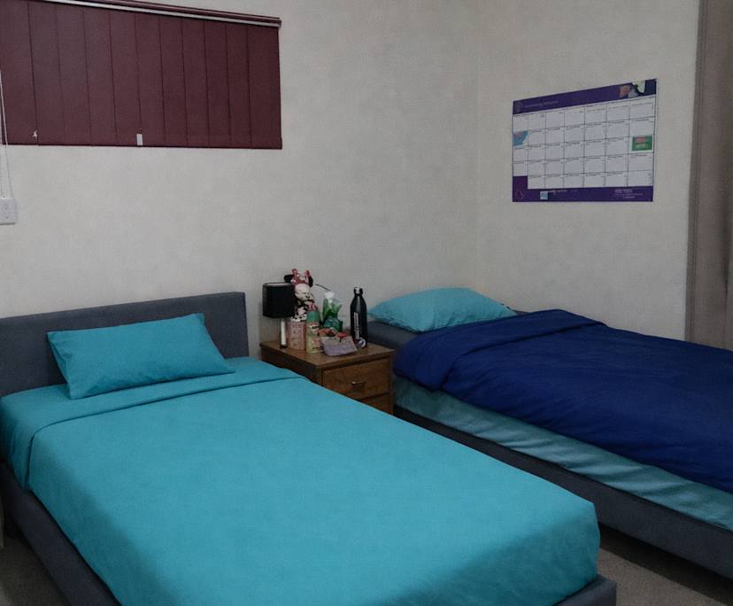 Furnished room with own bathroom