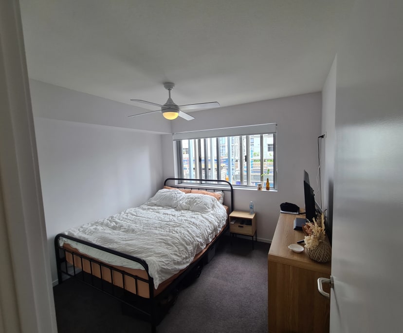 Unfurnished room with own bathroom