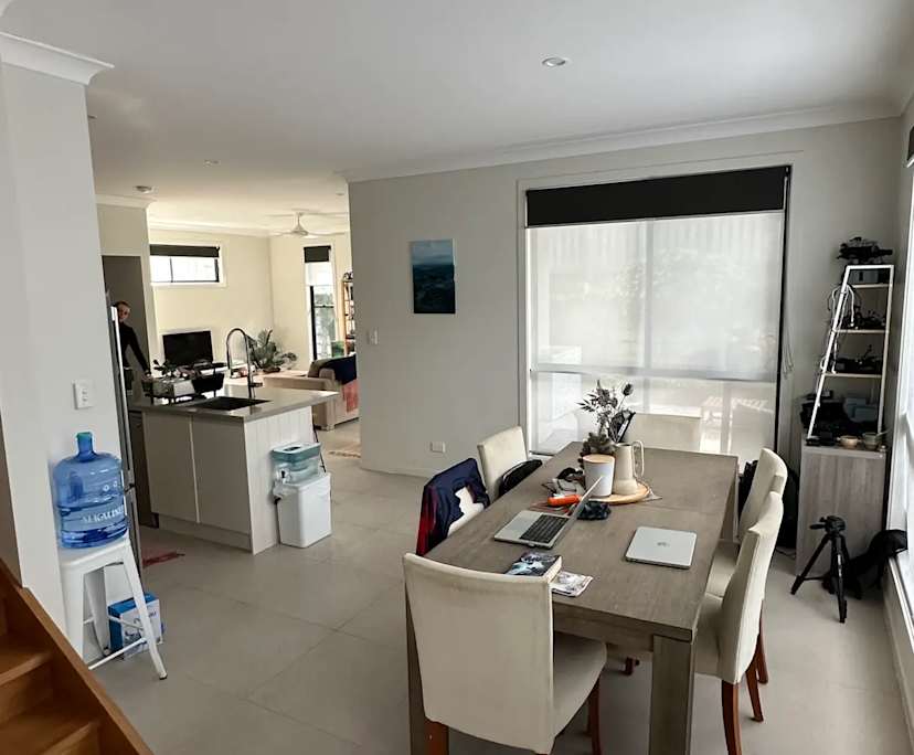 Furnished room in a share house