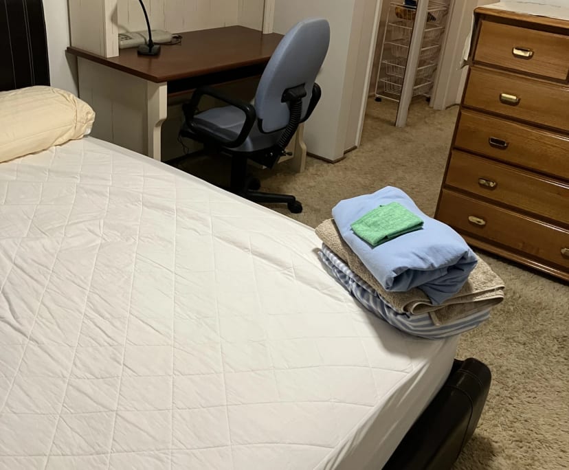 $350, Homestay, 4 bathrooms, Kaleen ACT 2617