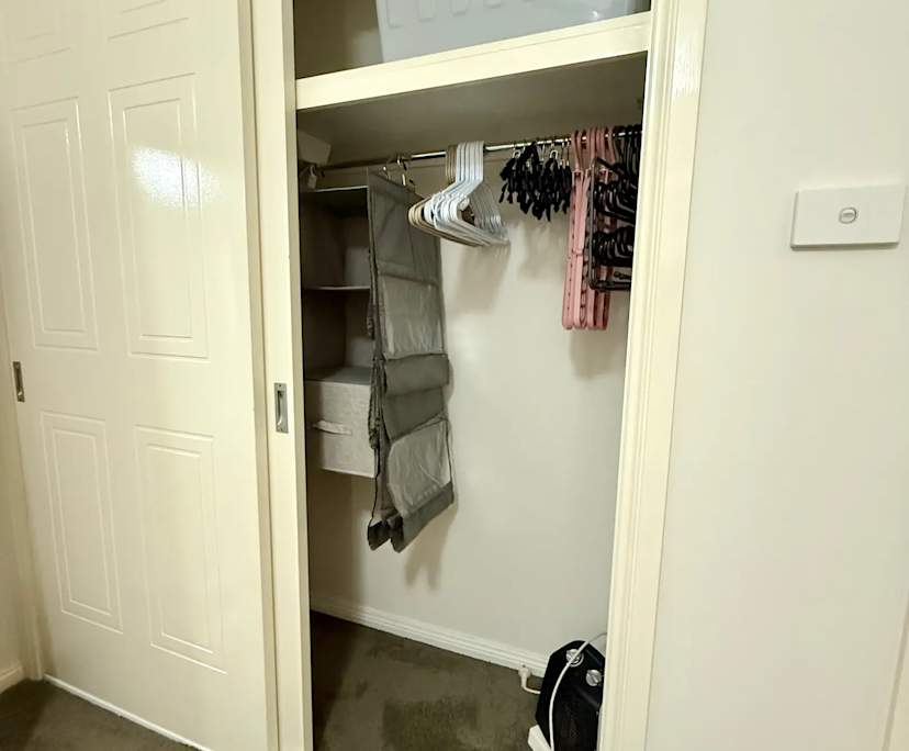 $300, Share-house, 3 bathrooms, Fairfield NSW 2165