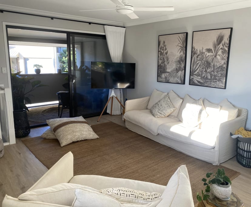 Furnished room with own bathroom