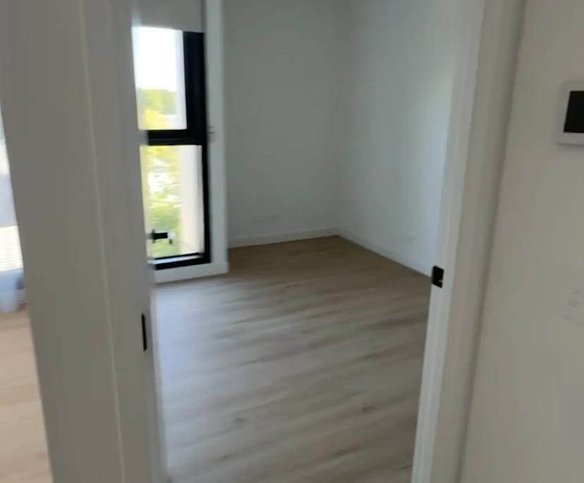 $435, Flatshare, 2 bathrooms, St Kilda VIC 3182