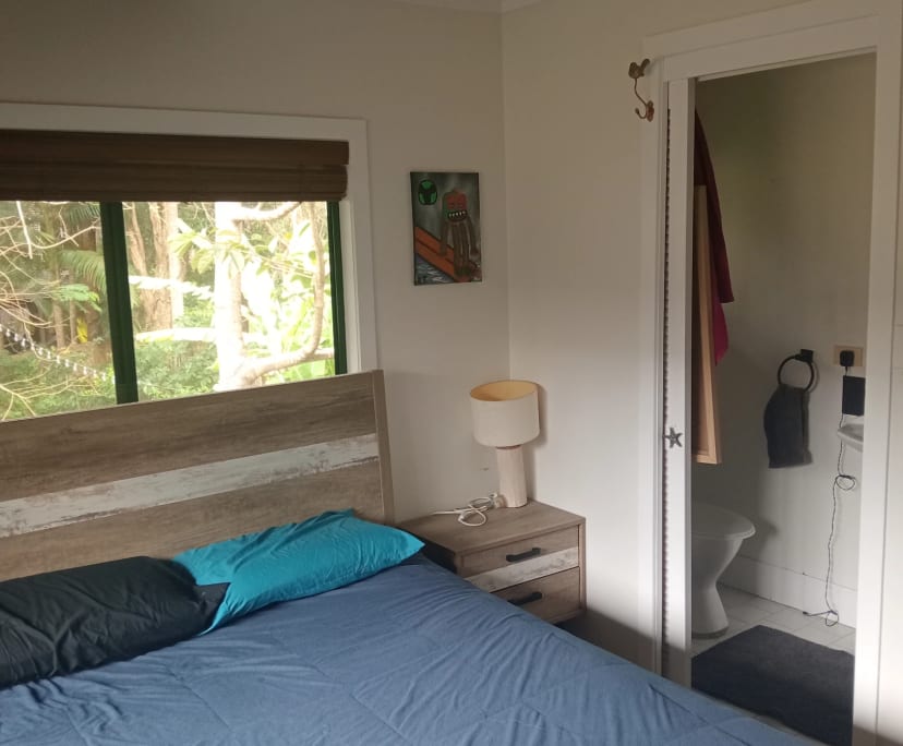 Furnished room with ensuite in a share house