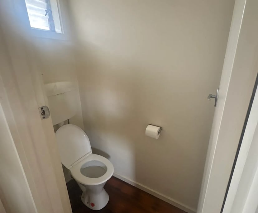 $300, Share-house, 2 bathrooms, Mordialloc VIC 3195