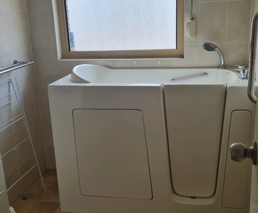 $210, Share-house, 4 bathrooms, Atwell WA 6164