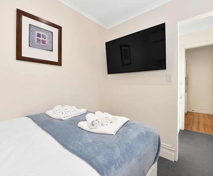 $450, 1-bed, 1 bathroom, Carlton VIC 3053