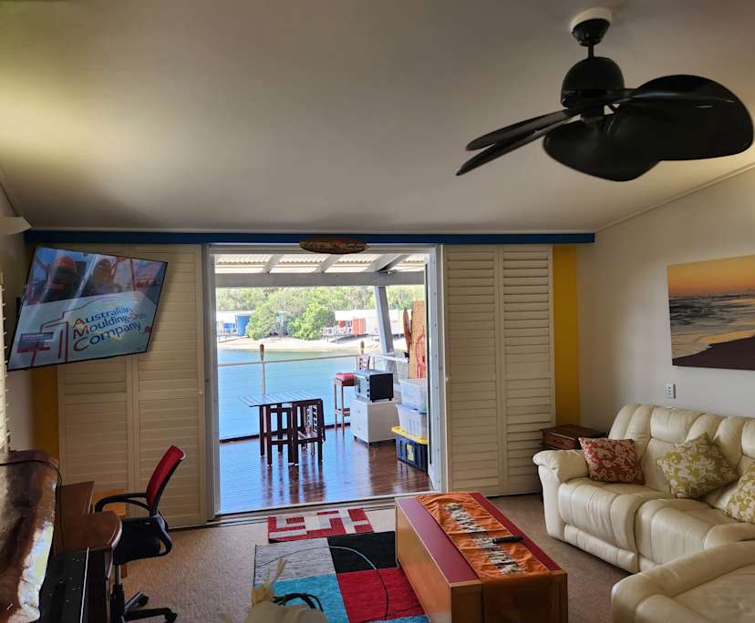 $500, 1-bed, 1 bathroom, South Stradbroke QLD 4216