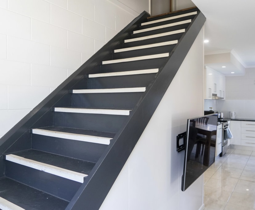 $300, Share-house, 2 rooms, Mooroobool QLD 4870, Mooroobool QLD 4870