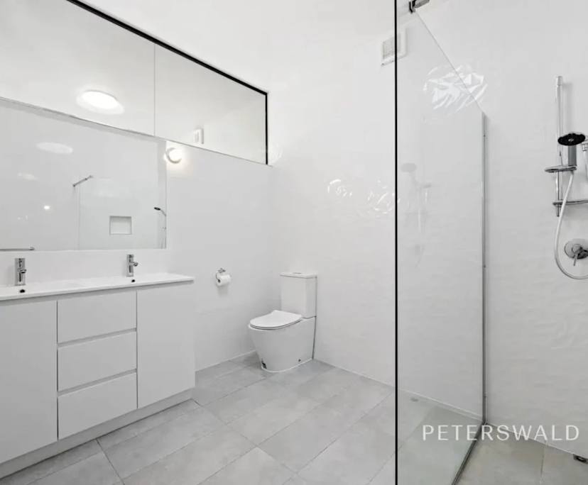 $360, Share-house, 4 bathrooms, Hobart TAS 7000