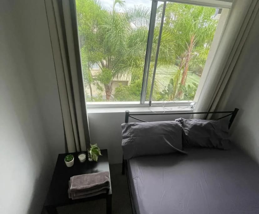 Furnished room in a share house