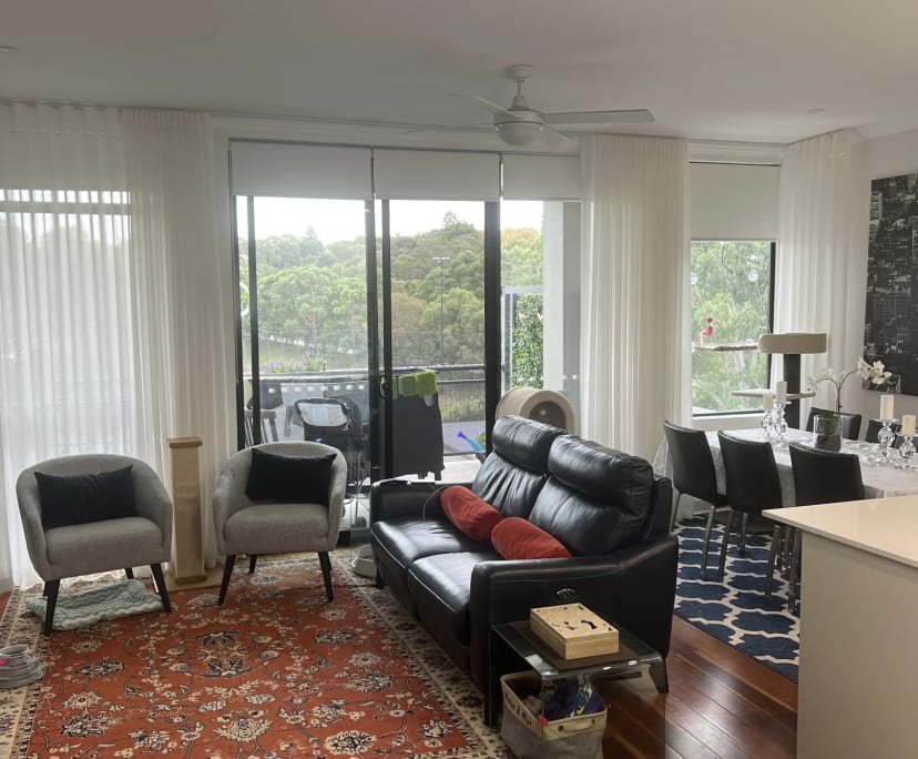 Furnished room in a flatshare