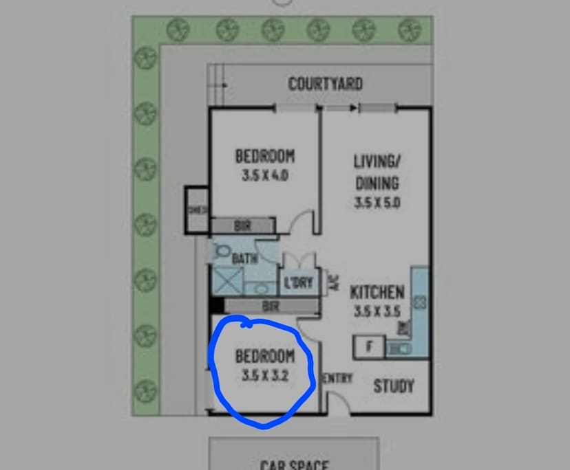 Whole property with 2 rooms for rent