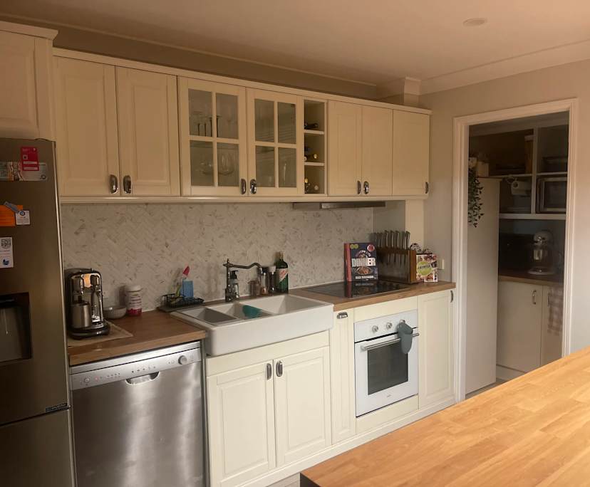 Furnished room with own bathroom