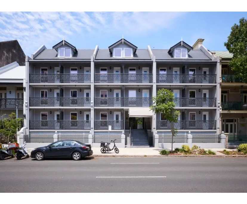 Furnished room studio flat for rent