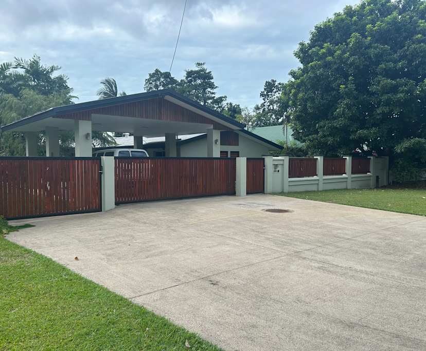 $200-250, Homestay, 2 rooms, Brinsmead QLD 4870, Brinsmead QLD 4870