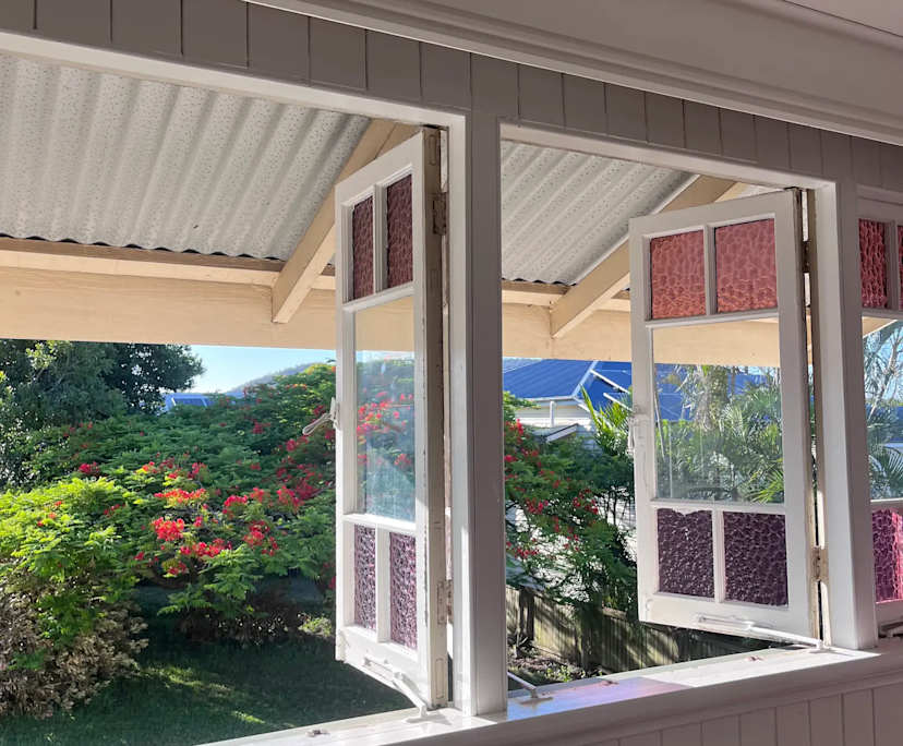 $245, Share-house, 3 bathrooms, Bardon QLD 4065