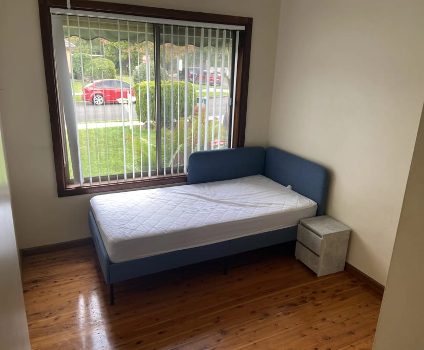 Room in a share house