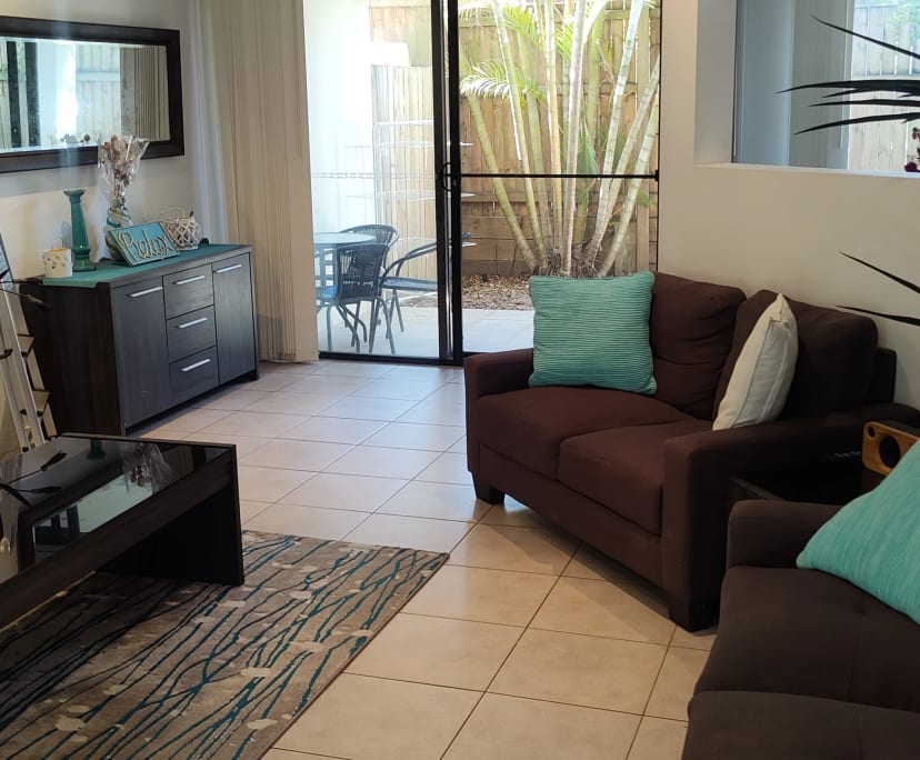 $340, Share-house, 3 bathrooms, Labrador QLD 4215