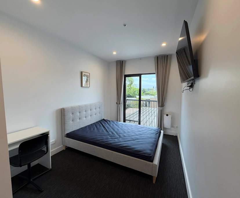 $715, Studio, 1 bathroom, Erskineville NSW 2043