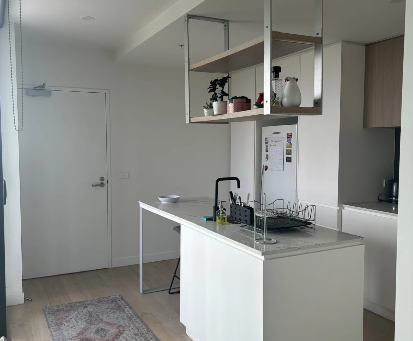 Furnished room in a flatshare