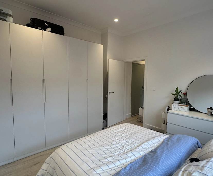Whole property with 2 rooms for rent