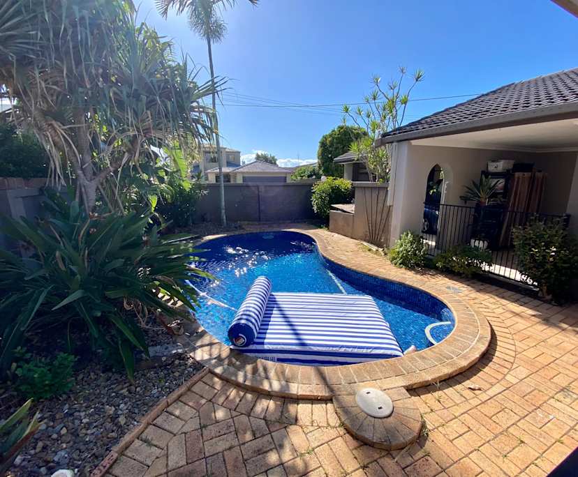 $400, Share-house, 4 bathrooms, Surfers Paradise QLD 4217