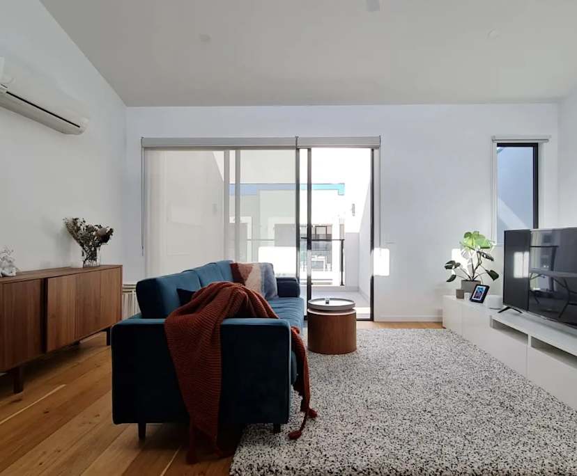 Unfurnished room in a share house