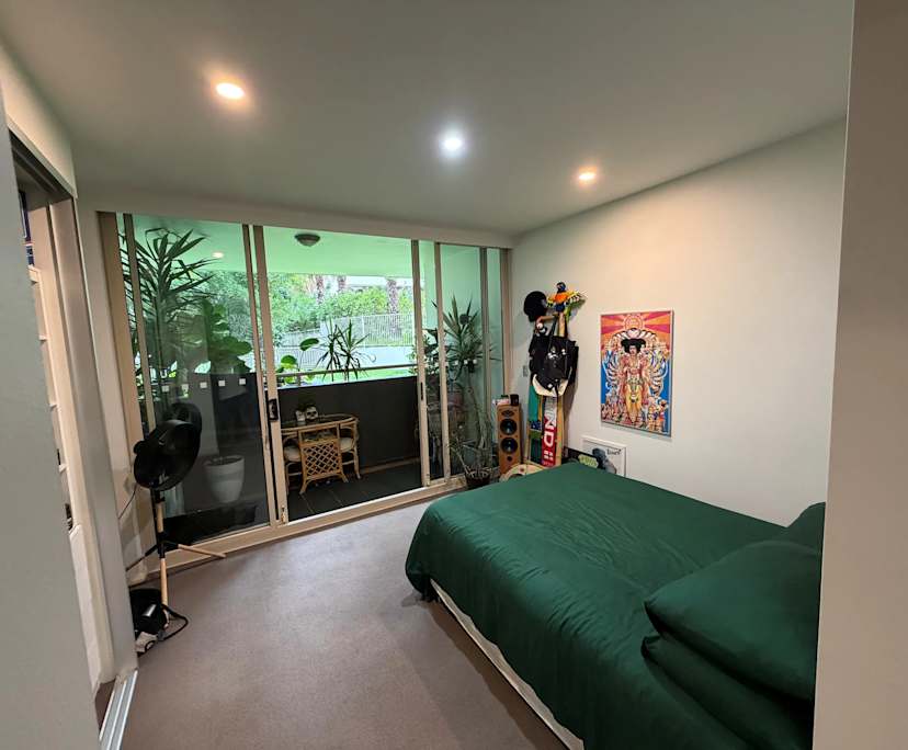 Furnished room with own bathroom