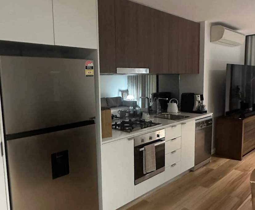 $400, Flatshare, 2 bathrooms, Teneriffe QLD 4005