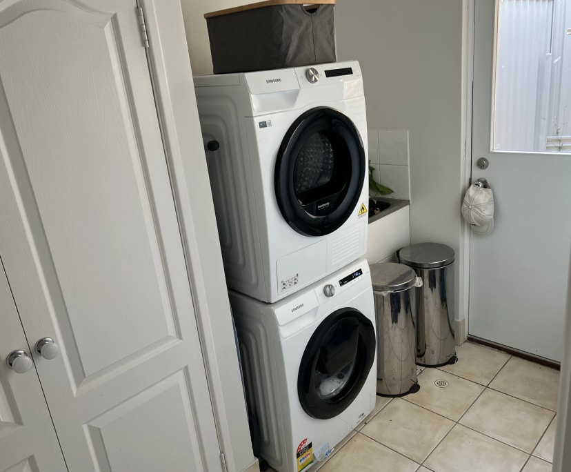 $275, Share-house, 3 bathrooms, Innaloo WA 6018