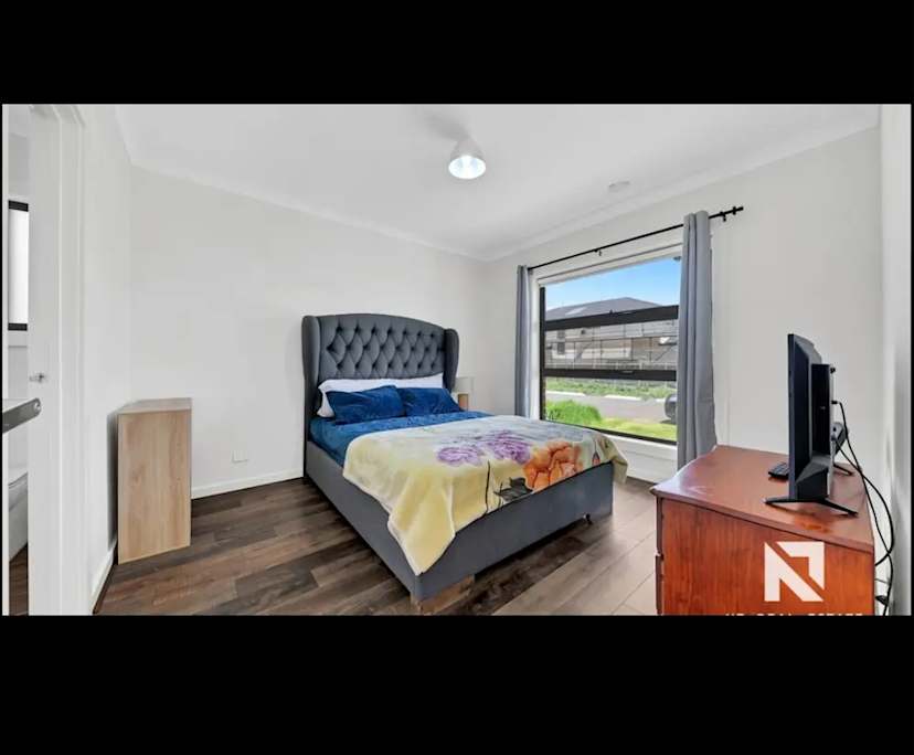 Furnished room with ensuite in a share house