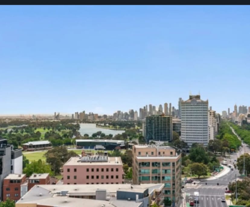 $550, Flatshare, 2 bathrooms, St Kilda VIC 3182