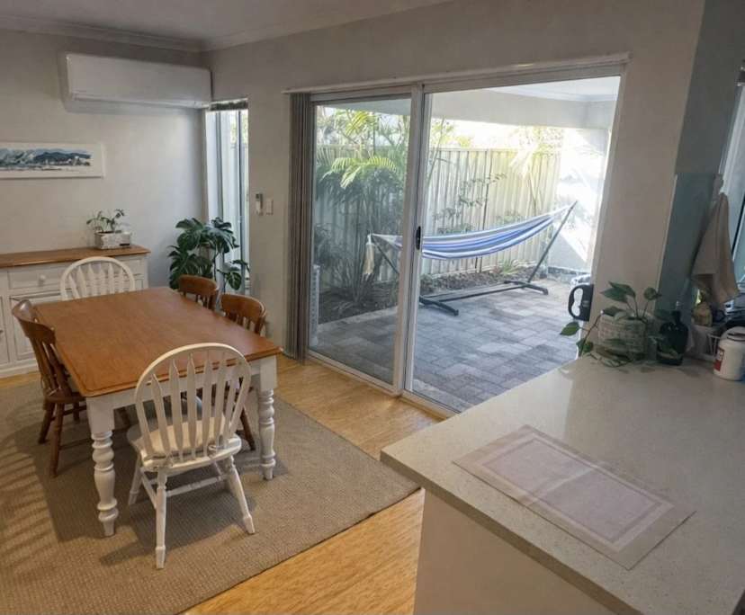 $650, Share-house, 3 bathrooms, Scarborough WA 6019