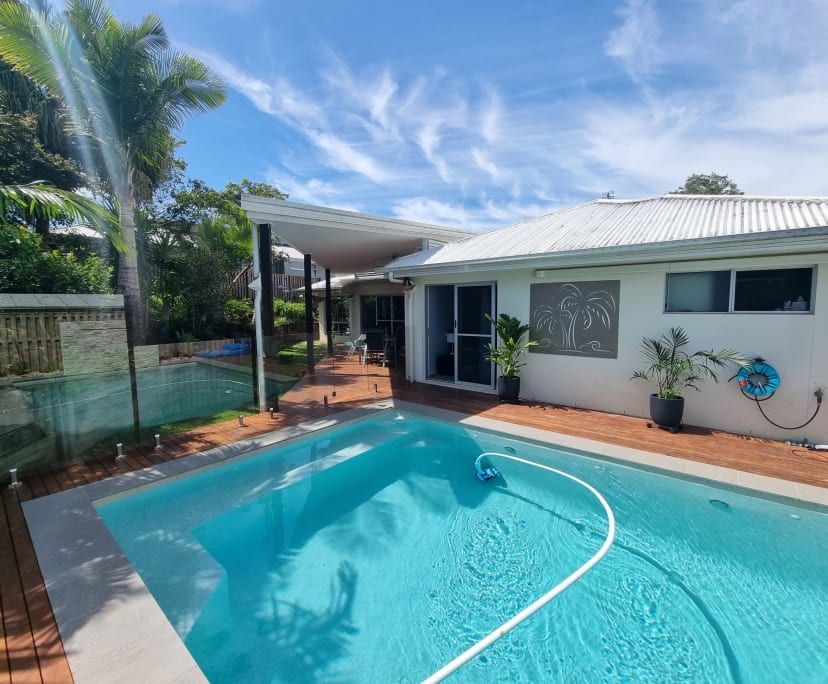 Room for Rent in Woombye, Sunshine Coast 300, Fur...