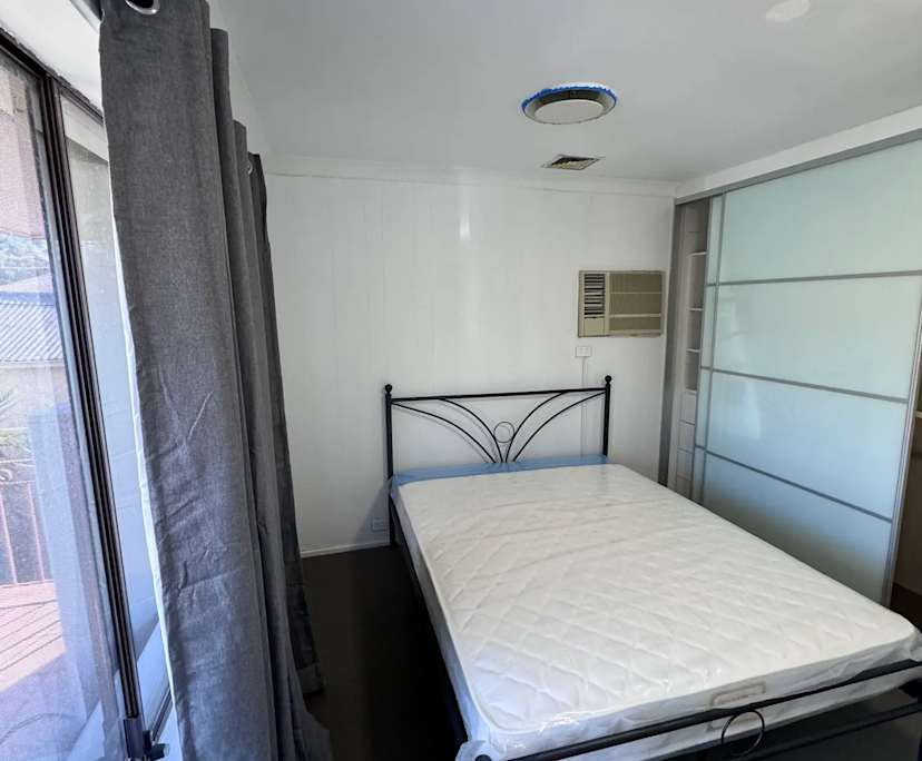 $280, Share-house, 5 bathrooms, Campbelltown NSW 2560