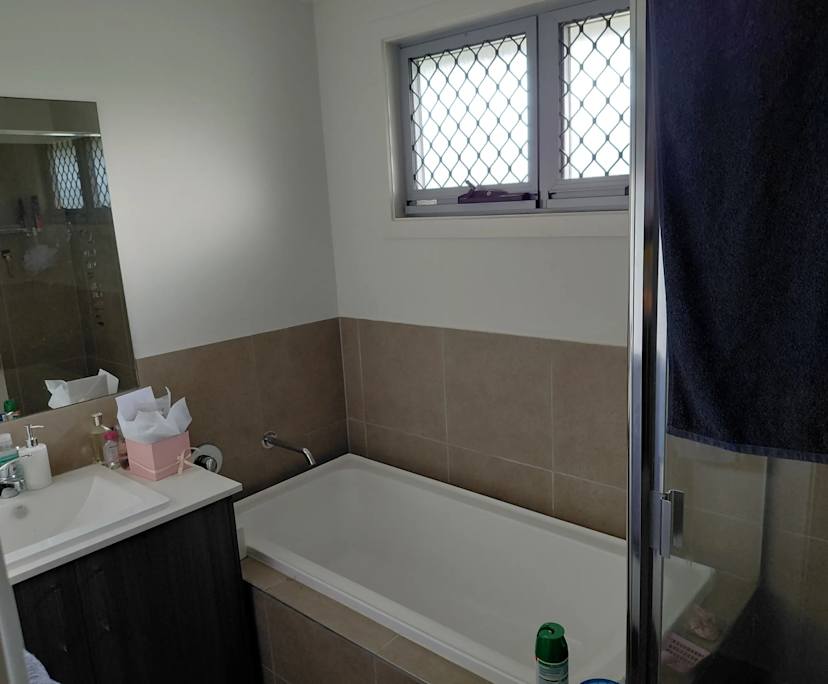 $200, Share-house, 2 rooms, Cameron Park NSW 2285, Cameron Park NSW 2285