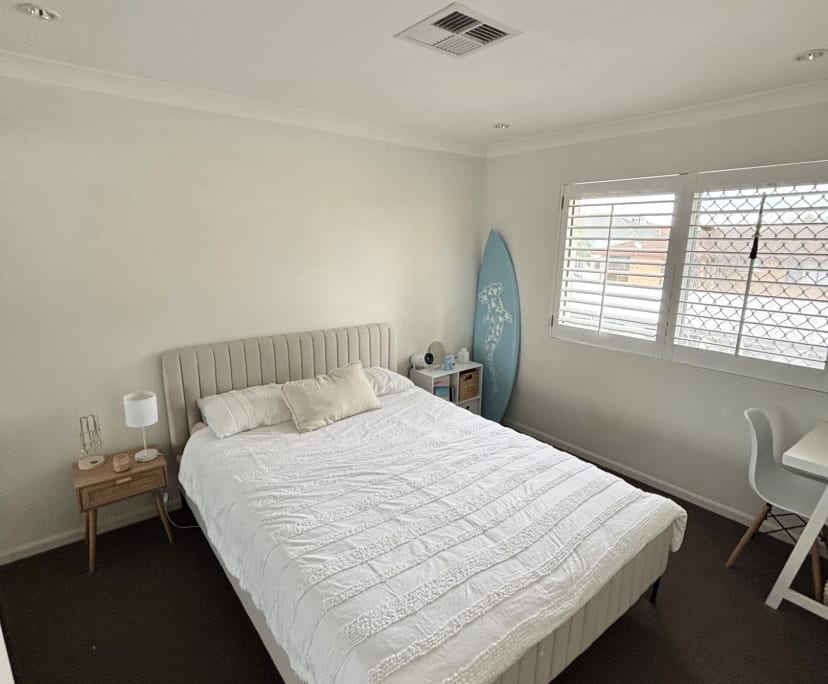 Furnished room in a flatshare