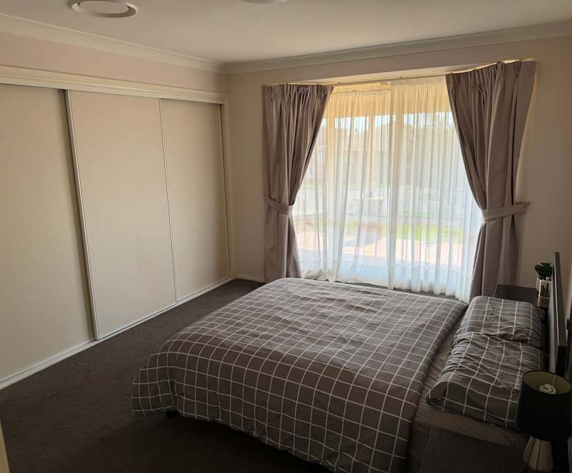 $300, Share-house, 3 bathrooms, Cabramatta West NSW 2166