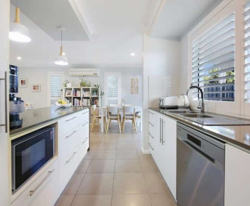 $375, Share-house, 3 bathrooms, Burleigh Waters QLD 4220