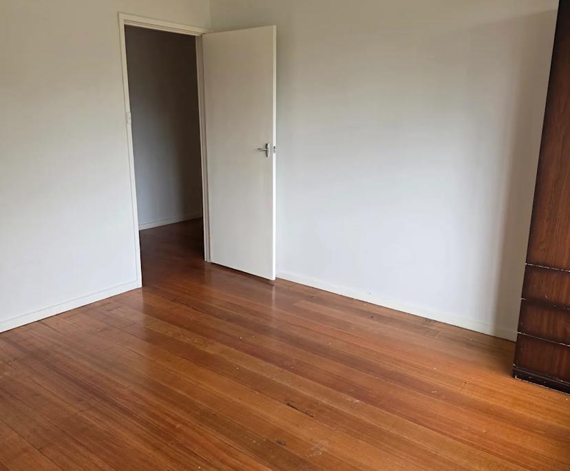 $270, Share-house, 3 bathrooms, Avondale Heights VIC 3034