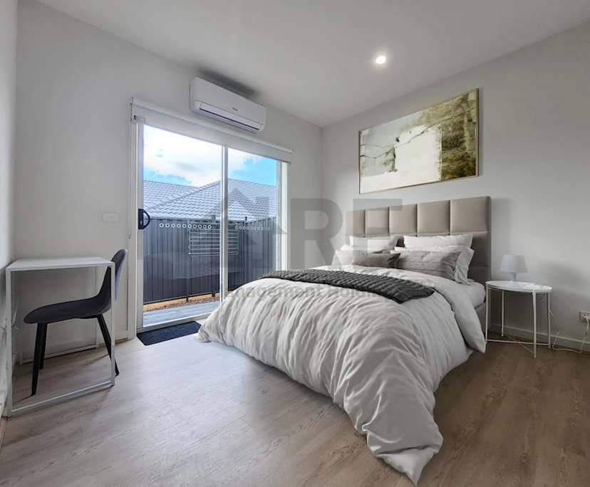 $300, Share-house, 6 bathrooms, Drouin VIC 3818