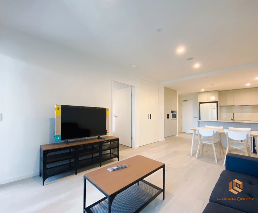 Furnished room with own bathroom