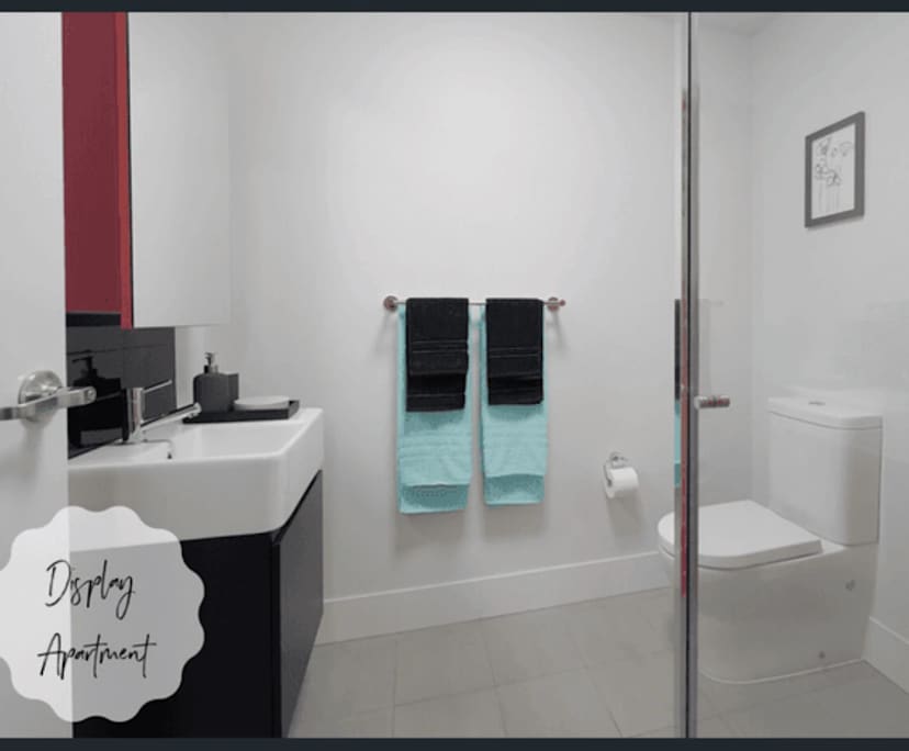 Unfurnished room with own bathroom